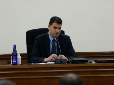 Երեւանում մինչեւ 1 մլն դրամի շարժական գույքի օտարումը կիրականացվի քաղաքապետի որոշմամբ