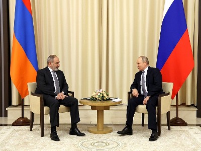Պուտինն ու Փաշինյանը պայմանավորվել են ակտիվացնել Հայաստանի, Ռուսաստանի եւ Ադրբեջանի միջեւ եռակողմ փոխգործակցությունը