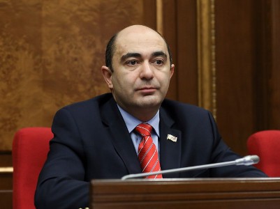 Էդմոն Մարուքյանն այս տարի բնակարան ու ավտոտնակ է նվեր ստացել Երեւանում․ հայտարարագիր. Tert.am