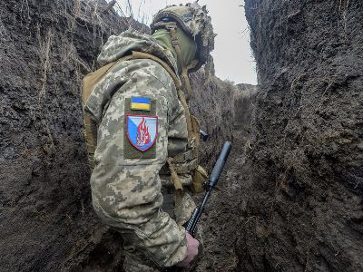 Boris Johnson says Ukrainian soldiers are being trained in UK
