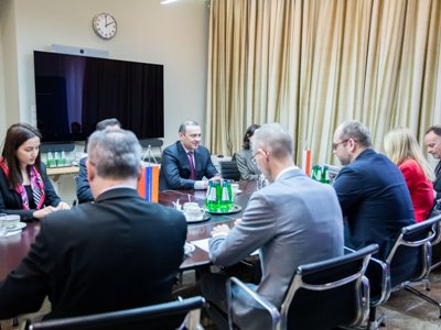 ԱԽ քարտուղար Արմեն Գրիգորյանը հանդիպել է Լեհաստանի Հանրապետության Արտաքին գործերի փոխնախարար Մարչին Պշիդաչի հետ