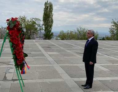 Բոլոր միջոցներով հակազդենք թույլ, վախկոտ, ամեն գնով խաղաղություն մուրացող, մորթապաշտ տեսակին. Սերժ Սարգսյան
