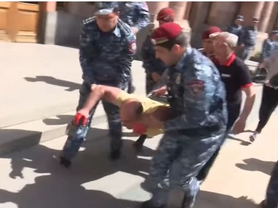 Ցուցարարներին բերման ենթարկելիս կիրառվում է անհամաչափ ուժ, ինչը պետք է բացառվի․ ՄԻՊ