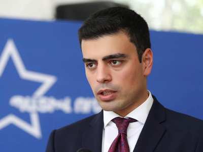 Փաշինյանը նորից որևէ կերպ չի արտաբերում «ինքնորոշում» բառը, խոսելով բացառապես անվտանգությունից. Սոս Հակոբյան