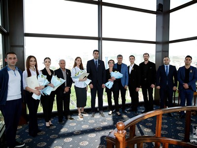 Երեւանի քաղաքապետը պարգեւատրել է պարարվեստի մի շարք գործիչների