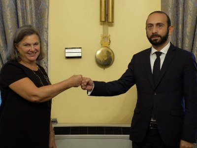 Арарат Мирзоян и Виктория Нуланд обсудили урегулирование нагорно-карабахского конфликта