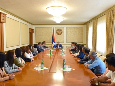 Արցախի իշխանությունները չեն պատրաստվում շեղվել ժողովուրդների ինքնորոշման իրավունքի սկզբունքից․ Արայիկ Հարությունյան