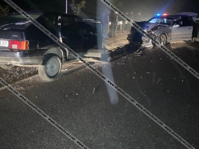 Սյունիքում բախվել են Mercedes-ն ու ВАЗ 21099-ը. մահացածի դին ավտոմեքենայից դուրս են բերել փրկարարները