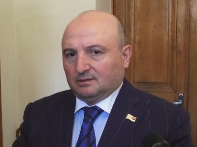 «Հրապարակ». Ինչու Վարդան Ղուկասյանը չի երեւում Ֆրանսիայի հրապարակում