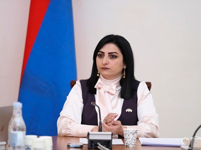 Блок «Честь имею»: Власти Армении наказывают инакомыслящих, увольняя их