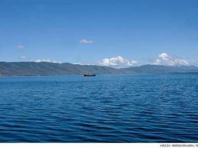 Վարդենիկ-Զոլաքար գյուղերի հատվածից 2 քաղաքացի նավակով մտել են Սևանա լիճը և չեն վերադարձել․ ԱԻՆ