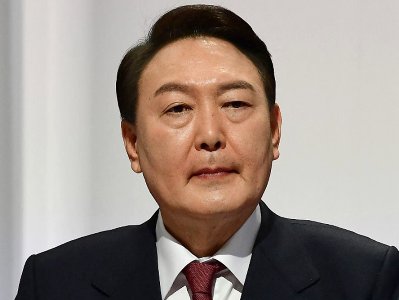 New South Korean president urges North Korea to denuclearize
