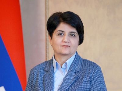 «Արցախում արտոնյալներ չպետք է լինեն». Նախագահի խոսնակը՝ գեներալ Օգանովսկու ձերբակալության մասին