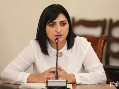 Նիդերլանդներից վերադարձած Փաշինյանը հրահանգել է ոստիկաններին գործել ագրեսիվ. Թագուհի Թովմասյան