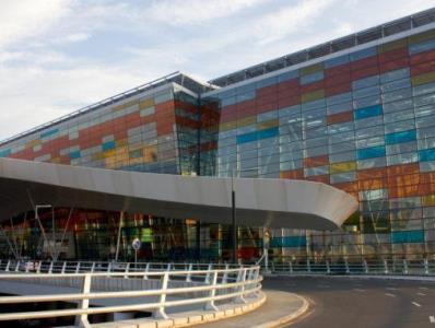 Armenia Ministry of Emergency Situations receives bomb threat at Zvartnots airport
