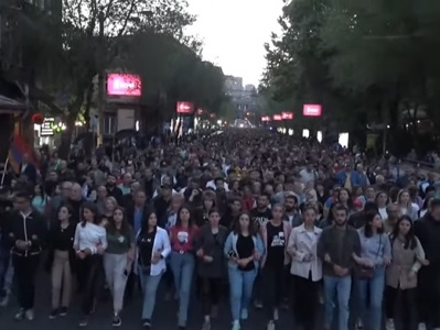 Resistance movement holds procession to Armenian police - Vimarsana News