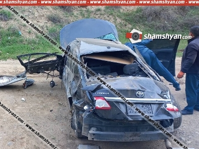 Վայոց Ձորում 36-ամյա վարորդը, Toyota Corolla-ով մի քանի պտույտ շրջվելով, հայտնվել է ձորում