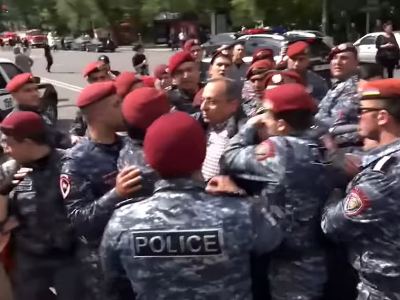 Омбудсмен: Полциейские в метрополитене избили и оскорбили двух несовершеннолетних