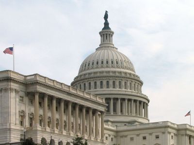 Сенат США  большинством голосов пакет помощи Украине на 40 миллиардов долларов