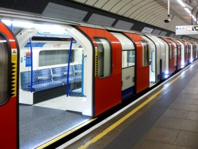 Elizabeth Line: a new subway line has opened in London
