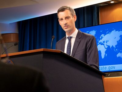 US urges Greece and Turkey to work together to keep peace and security in region
