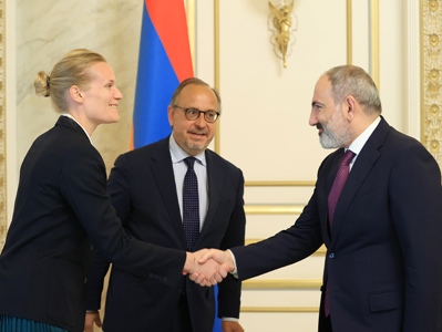 Pashinyan receives director of International alliance for the protection of heritage in conflict areas