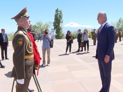 Montenegro President pays tribute to Armenian Genocide victims in Yerevan