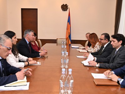 Ֆինանսների նախարարը Պաոլո Սպանտիգատիի հետ քննարկել է 2022-2025 թթ վարկային պորտֆելը