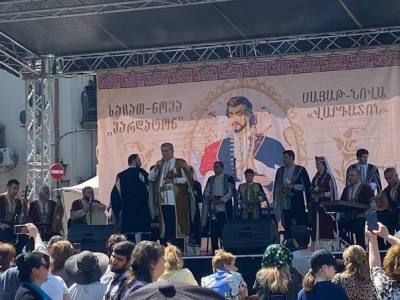 Tbilisi celebrates traditional 'Vardaton' festival dedicated to Sayat-Nova