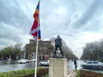 Հասնելու ենք նրան, որ Արցախի դրոշը տեղադրվի միջազգային կառույցների շենքերի դիմաց ու այլ մայրաքաղաքներում․ Սաղաթելյան