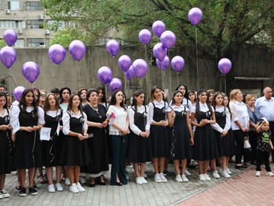 «Վստահ եմ՝ բազում առիթներ ենք ունենալու՝ հպարտանալու ձեր հաջողություններով». Ժ. Անդրեասյանը՝ շրջանավարտներին