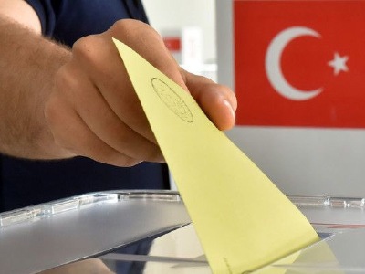 Fugitive Turkish businessman intends to run for president