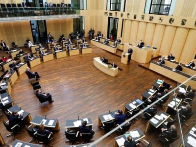 Верхняя палата парламента ФРГ утвердила фонд в размере 100 миллиардов евро для укрепления немецких ВС