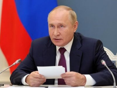 Putin considers relations between Russia and Turkmenistan strategic