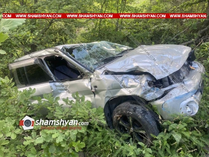 Սյունիքում Mitsubishi Pajero io-ն մոտ 100 մետր գլորվել է և հայտնվել ձորում. 18-ամյա 2 տղաները տեղափոխվել են հիվանդանոց