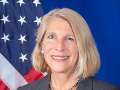 В Ереван прибыла заместитель помощника госсескретаря США по делам Европы и Евразии
