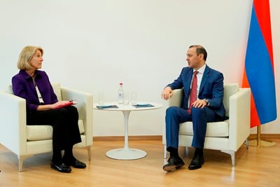 Armenia Security Council Secretary and Donfried discuss regional security issues