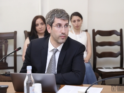 Теперь власти Армении решили насести удар по неподконтрольной им Адвокатской школе