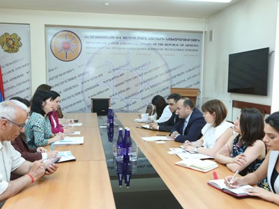 Նարեկ Մկրտչյանը հանդիպել է ՄԱԿ-ի UN Women կառույցի ներկայացուցիչ Կաորի Իսիկավայի հետ