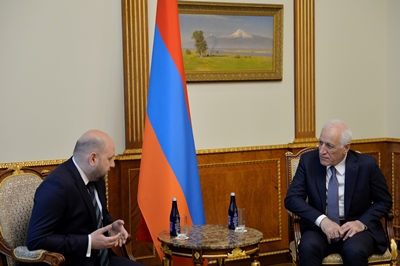 President and Head of Central Bank of Armenia discuss risks of exchange rate fluctuations