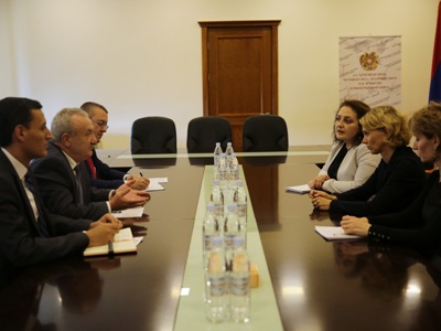 ԿԳՄՍ նախարարը հանդիպել է Համաշխարհային բանկի Հայաստանի գրասենյակի տնօրենի հետ