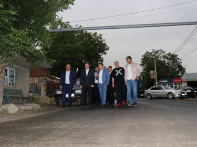 Գնել Սանոսյանը ծանոթացել է Գառնի-Գեղարդի վանք ոճանապարհի 6 կմ երկարությամբ հատվածի հիմնանորոգման աշխատանքներին