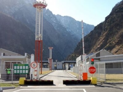 Lars motorway open to all vehicles