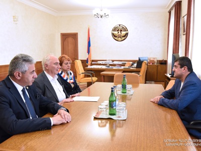 Արցախի նախագահն ընդունել է «Ի պաշտպանություն Արցախի» հասարակական նախաձեռնության անդամներին