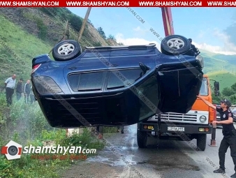 Լոռիում Mercedes ML-ը դուրս է եկել ճանապարհից և կողաշրջված վիճակում հայտնվել է փոսում