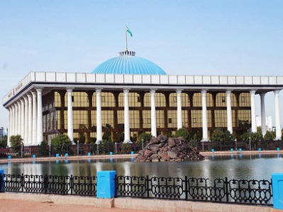Uzbekistan legislature decides to maintain sovereign status of Karakalpakstan