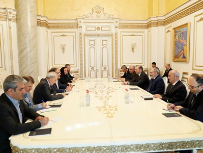 Իրանն անընդունելի է համարում տարածաշրջանում աշխարհաքաղաքական իրավիճակի փոփոխության որևէ փորձ. Շամխանին՝ Փաշինյանին