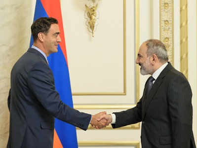 Envoy informs PM that creation of Armenia-Argentine chamber of commerce is being discussed