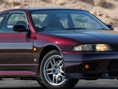Հազվագյուտ Nissan GT-R սպորտային մեքենան հանվել է աճուրդի