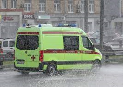 В Москве из-за непогоды погиб человек: 10 человек пострадали